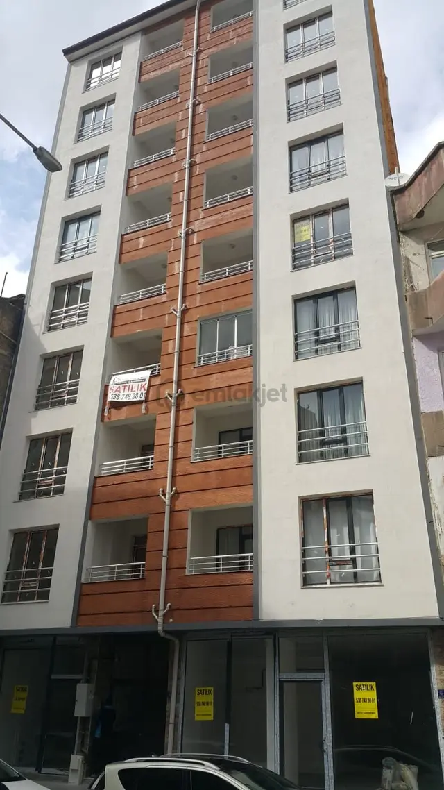 Elazığ Merkezde Kiralık 2+1 Ara Kat Yeni Daire 1