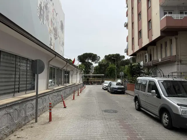 Remax Pın'den Üst Efeler'de Genış Salonlu 3+1 Doğalgazlı Kiralık 3