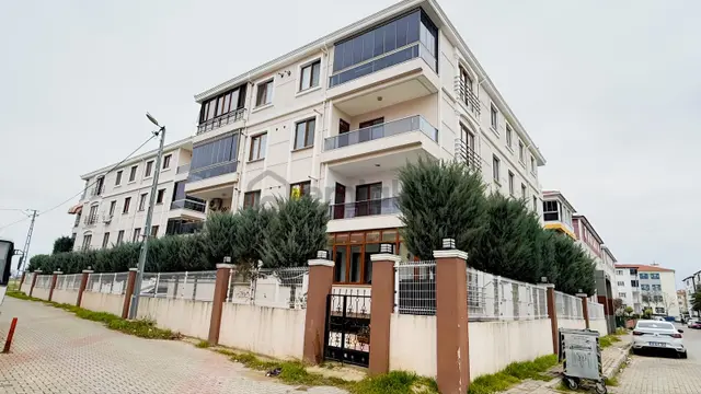 İstasyon Mah.de Geniş Balkonlu Ebeveyn Banyolu 3+1 Kiralık Daire İstasyon Mah.de Geniş Balkonlu Ebeveyn Banyolu 3+1 Kiralık Daire