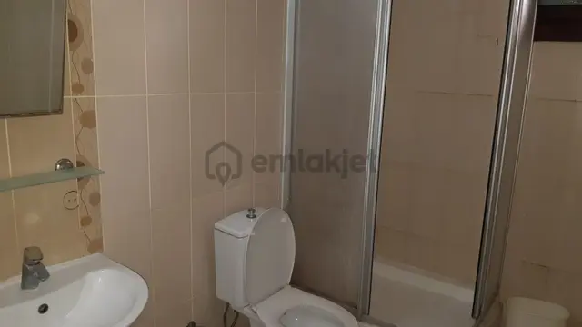 Lefkoşa Göçmenköyd E Kıralık 2+1 Full Eşyalı Daire Aile Binası 3
