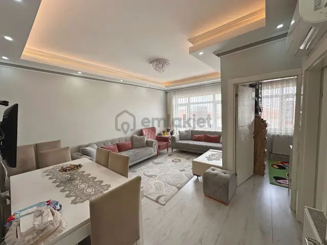 Aşıkveysel Mahallesinde Manzaralı Full Yapılı 3+1 Satılık Daire