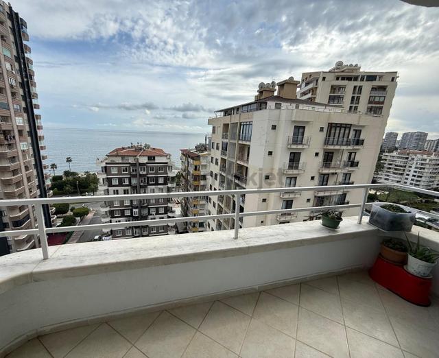 Mezitli A. Menderes Blv. Deniz Manzaralı Satılık 4+1 Daire 3