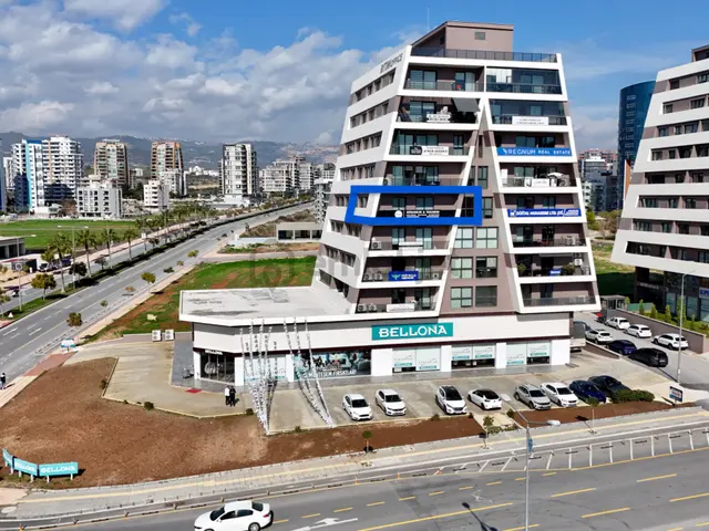 Ritim Ofis'te Kiralık Eşyalı Güney Köşe Ofis 2