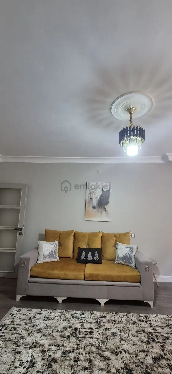 100.yıl Bulvarı Lük Acil Satılık Daire Arakat 2