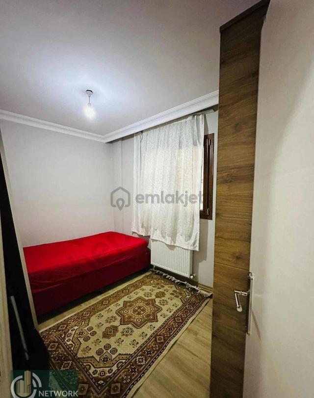 Genç Binada Cadde Dibinde 26.000tl Kira Getrili Yüksek Giriş 2+1 5