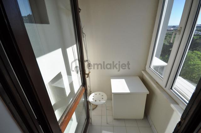 Pyramıd'den Ataköy 9.kısım A-8 Blok Balkonlu Boş Temiz 1+1 4