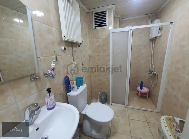 Ordu Caddesi'nde İskânlı Geniş 1+1 Stüdyo Daire 3