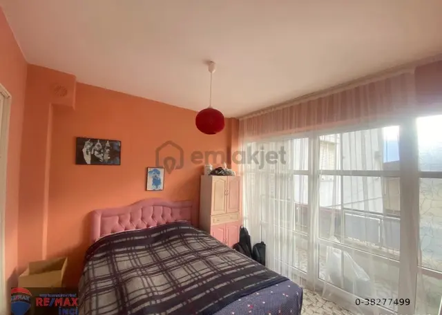 Re/max İnci'den Marmara Adasında Eşyalı Satılık 2+1 Daire 4