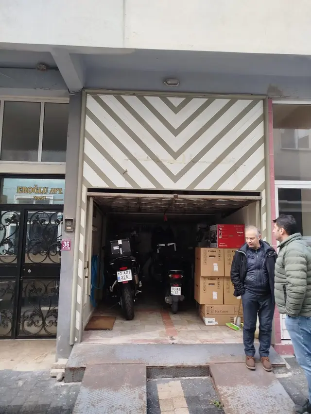 Bandırmada Satılık Dükkan 3