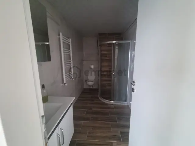 Atakent Çobanlı Tramvay Durağına 100 Metre Balkonlu Kiralık 1+1 Daire 2