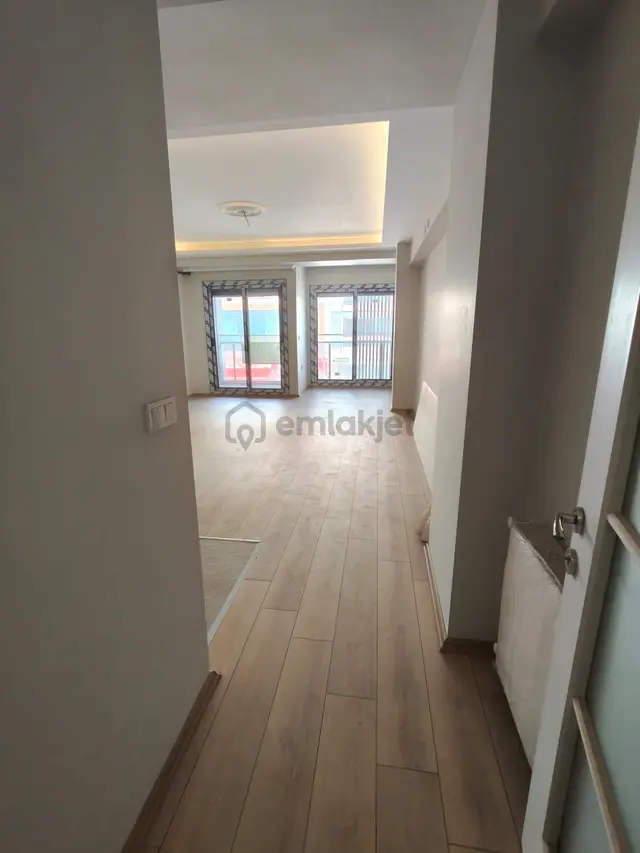 Menderes Turyap'tan Kasımpaşa Mh. Kiralık 3+1 Sıfır Daire 5