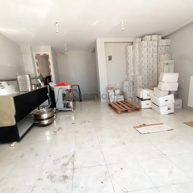 Mimar Sinan Mah. Kiralık Ters Dubleks Dükkan Geniş & Kullanışlı Alan 4