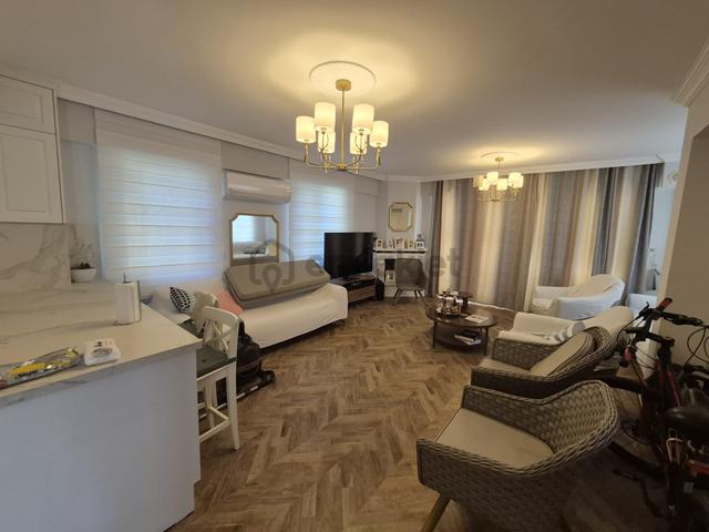 Güre'de Havuzlu Site İçinde Satılık Tek Müstakil Full Eşyalı Villa 4