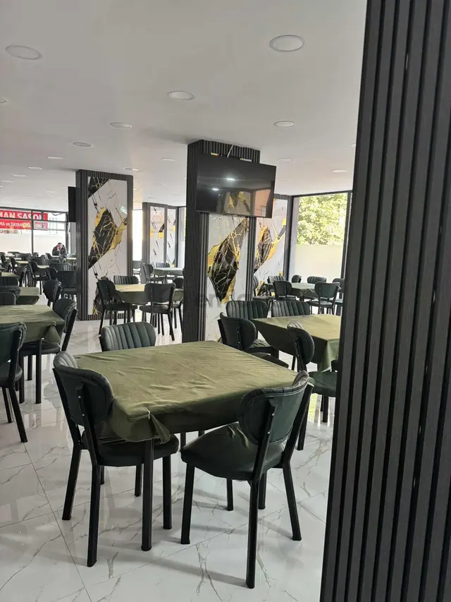 Yenibosna Çobançeşme 4 Adet Bağımsız İskanlı İş Yeri Satılıktır 2