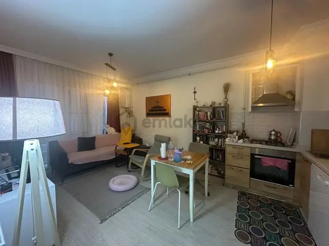 Maltepe Girne'de Site İçerisinde 1+1 Oldukça Kullanışlı Dairemiz 4