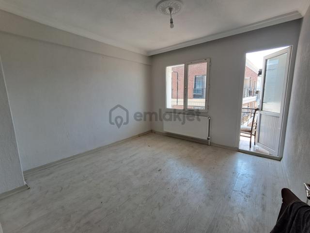 Akın Emlaktan Buca Göksu Mah.kiralık 3+1 125m2. D.gazlı Daire 3