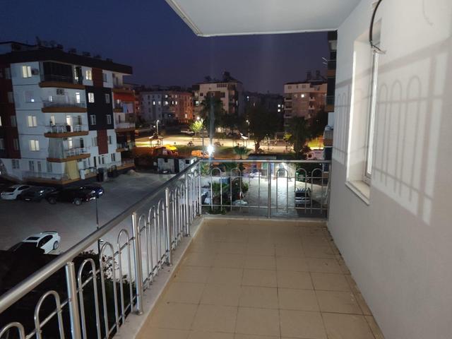 Ünsal Mahallesinde Havuzlu Site İçinde Satılık 4