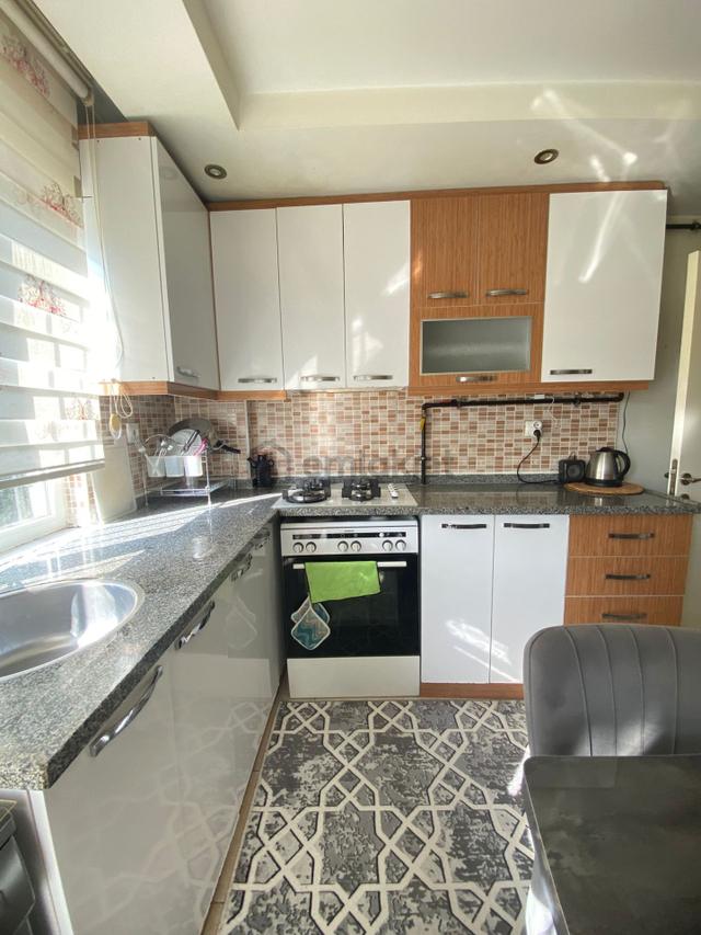 İlbadı Mahallesinde Kredi Limit Sorunu Olmayan 3+1/120 M2 Daire 3.100.000 Tl !!! 5