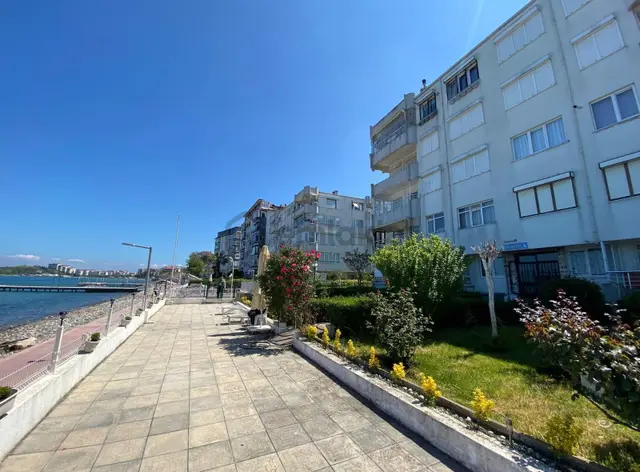 Yalova Çınarcık Koruda Denize Sıfır Site İçi Eşyalı Kiralık 2+1 5