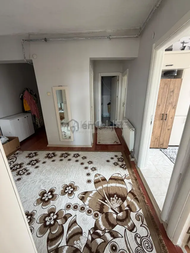 Ceza Evi Üst Köşe Civarı Satılık 2+1 Daire 2