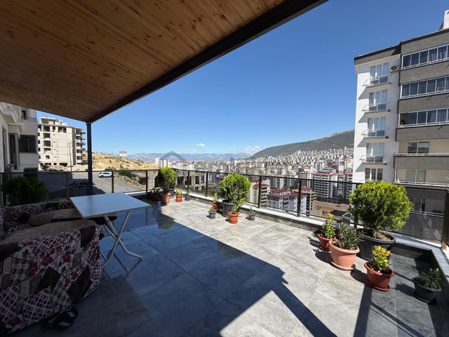 Altınşehir Meslek Lisesi Civarı Satılık Lüks Teraslı 2+1 Daire Altınşehir Meslek Lisesi Civarı Satılık Lüks Teraslı 2+1 Daire