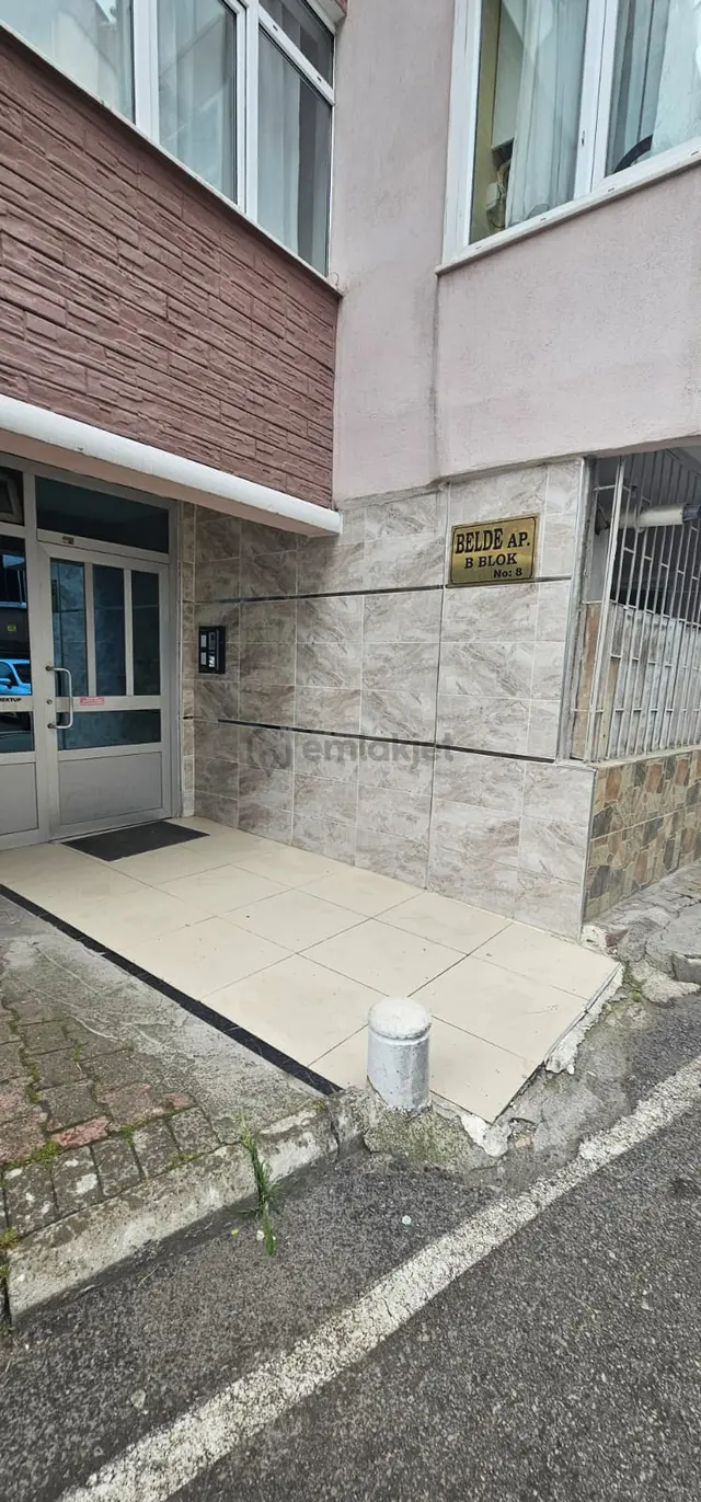 Gülhan Gayrimenkul Merkez'de Satılık 3+1 Daire 3