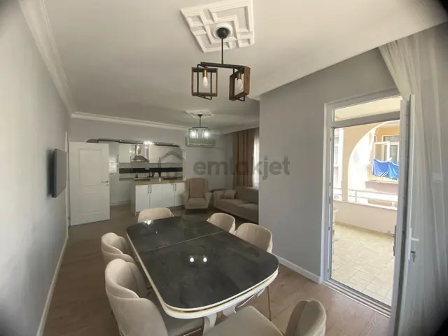 Antalya Muratpaşa Bahçelievler Mahallesinde Satılık 4+2 Daire 5