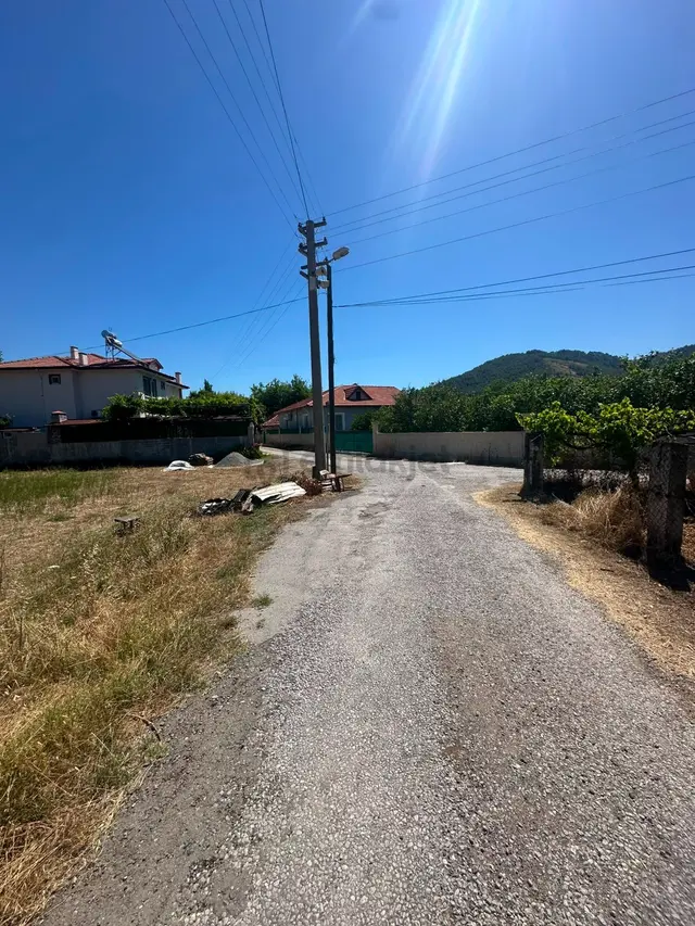 ​dalyan Ortaca Yoluna Cepheli Ticari + Konut 466 M2 Arsa Satılık 3