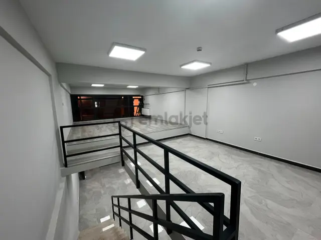 Em-of Emlak'tan Giriş Kat 100 M2 Şık Yapılı Kiralık İş Yeri 5