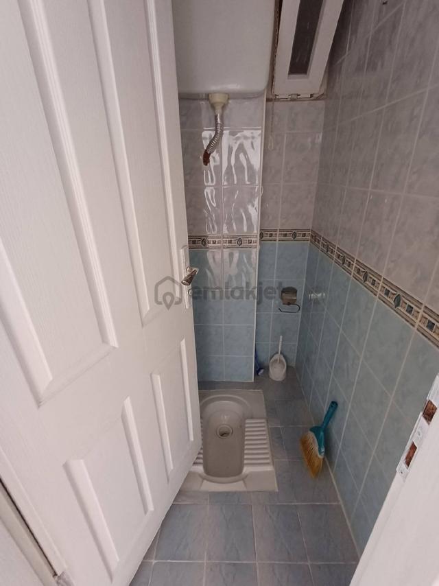 Samsun İlkadım Pazar Mahallesi'nde Kat Tapulu 2.kat 2+1 Satılık Daire 5