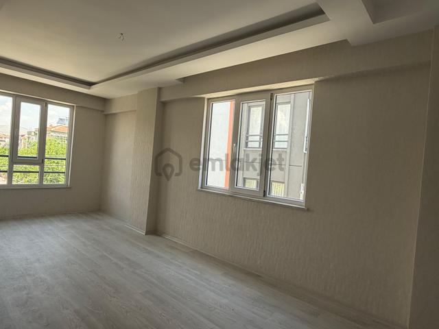 Akşemsettin Mh Genç Osman Cd Yakını 3+1 Arakat Satılık Asansörlü 3