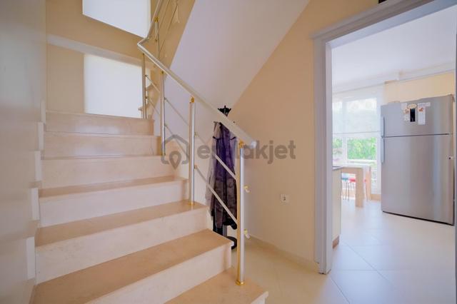 Satılık Villa Karaburunda Yazlık Hayaliniz 4