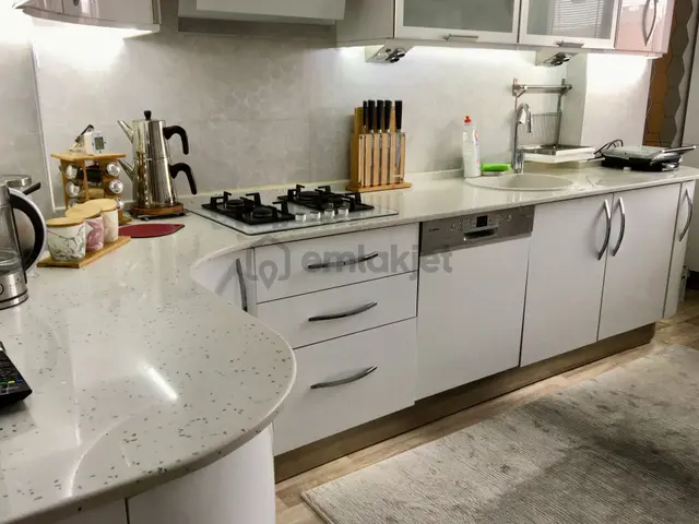 Sahibinden Yenibağlar Mahallesinde 3+1 Satılık Daire! 3