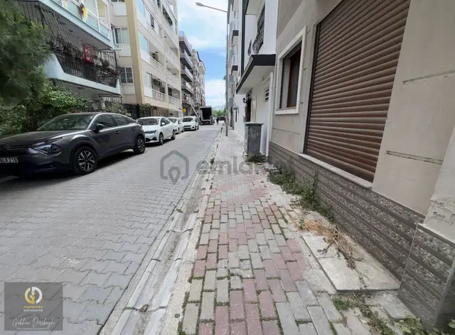 Karşıyaka Yalı Mahallesi Ebeveyn Banyolu 2+1 Kiralık Daire Karşıyaka Yalı Mahallesi Ebeveyn Banyolu 2+1 Kiralık Daire