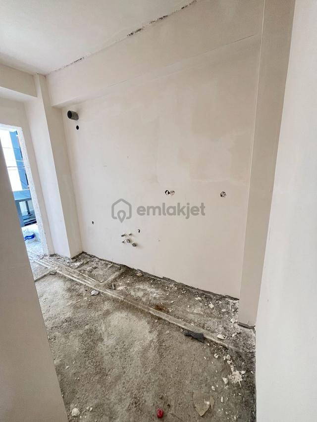 Yusuf Emlak"tan Fevziçakmak Mah 2+1 Sıfır Asansörlü 1.kat Daire 3