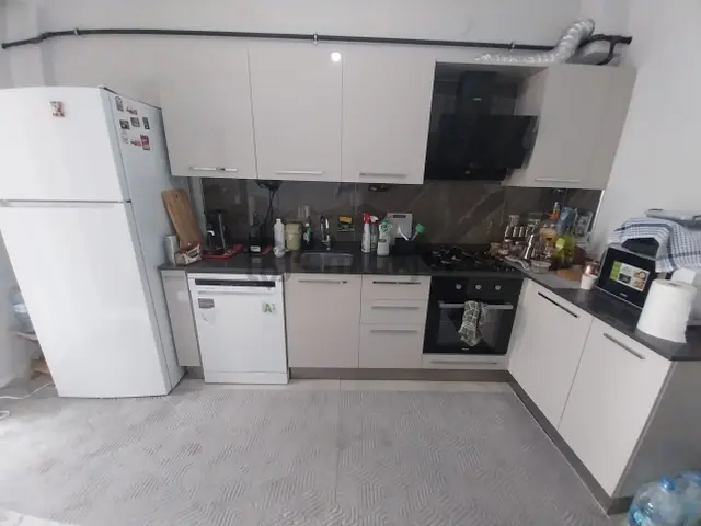 Kurtuluş Vatan Cd Yanı Sıfır Ayarında Satılık Garajlı 3+1 Daire 2