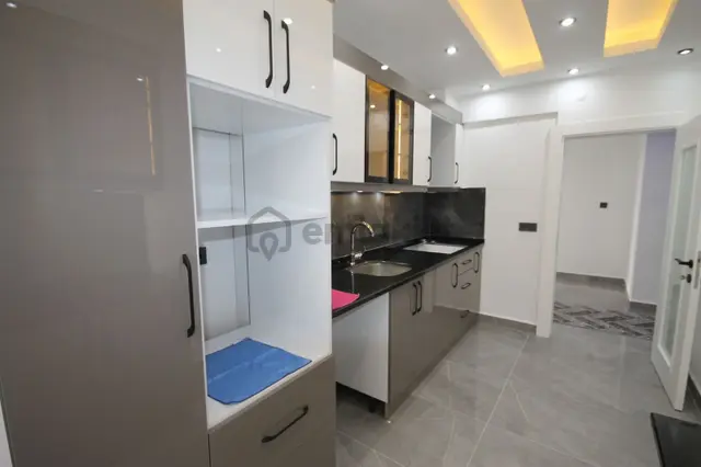 Alanya Saray Mahallesinde İçi Full Yapılı 2+1 Satılık Daire Alanya Saray Mahallesinde İçi Full Yapılı 2+1 Satılık Daire