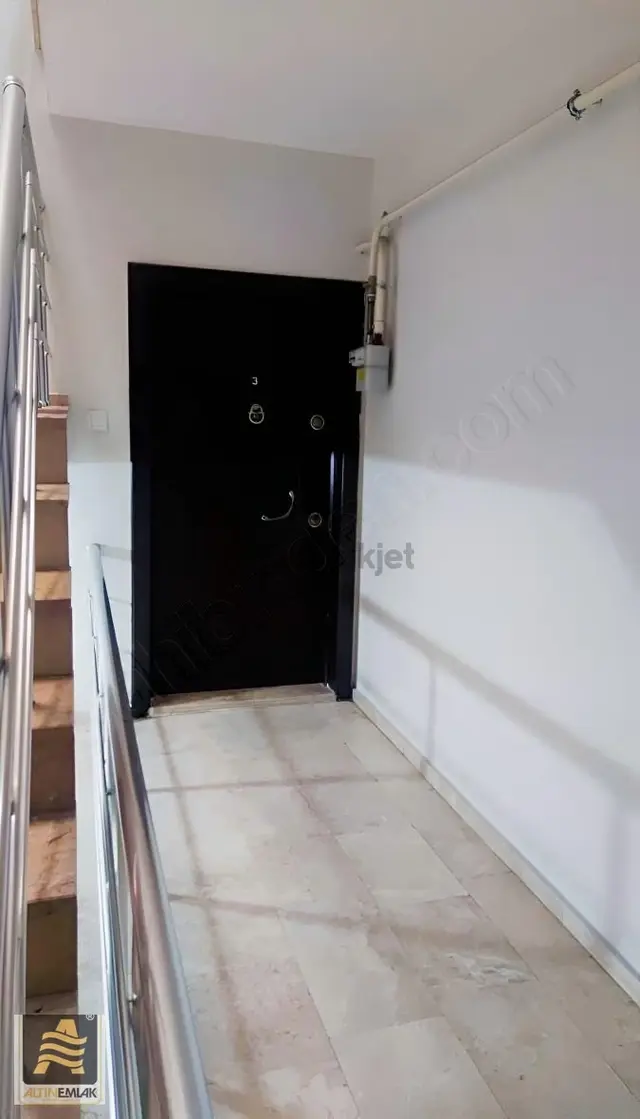 İstiklal Mah.orkide 3 Sitesinde Kapalı Otoparklı 3+1 138m2 Kira 4