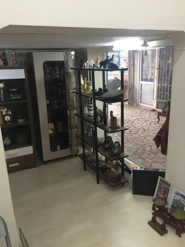 Küçükyalı'da Minibüs Yolunda Pasaj İçinde 15m2 Dükkan 5