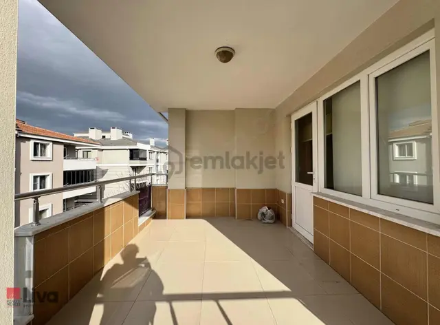 ▓diş Hastanesi İle Savaştepe Cd.arasında Tek Tapu İki Daire▓ 2