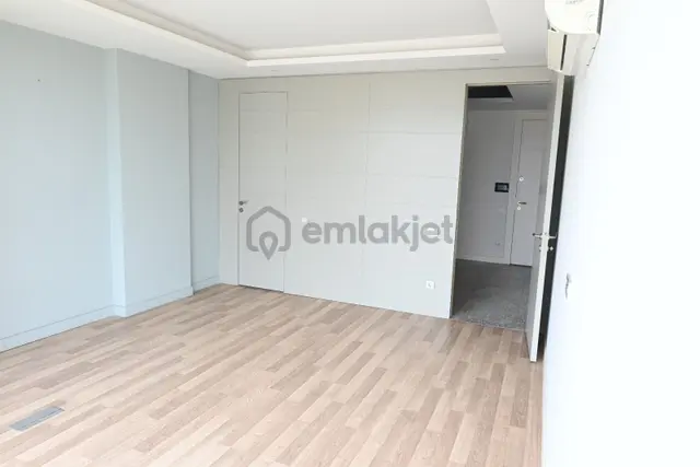 Üstünkent'ten Prestijin Simgesi Ekinci Boyut 34'de 3+1 Şık Ofis 4