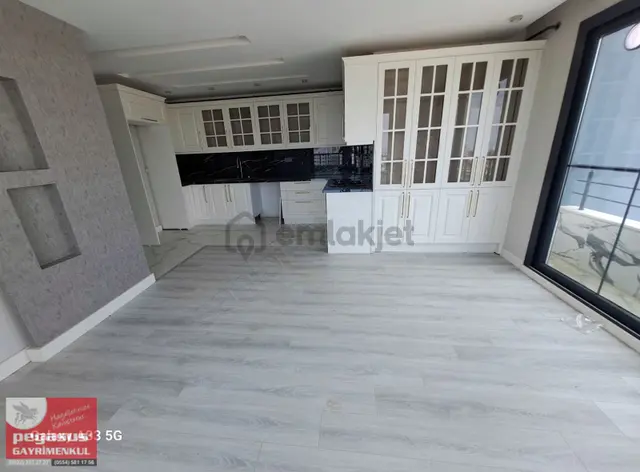 Esentepe' Mah Bulvar Uzerı Krımınal Sokagı Sonunda Yenı Bınada 2