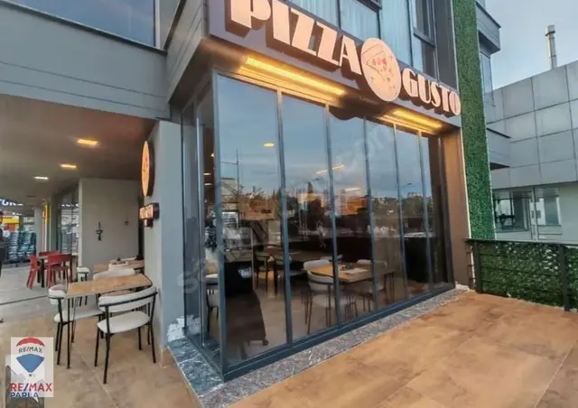 Remax Parla Ofisi'den Devren Kiralık Anayola Cephe Pizza Dükkanı 4