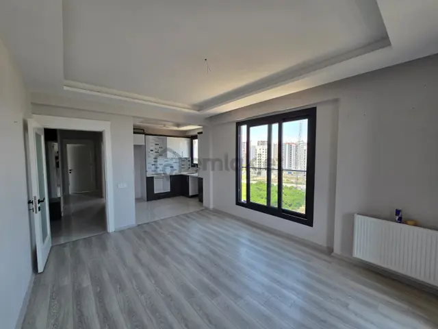 Karınca'dan 75.yılda Ebeveyn Banyolu Havuzlu 2+1 Kiralık 1