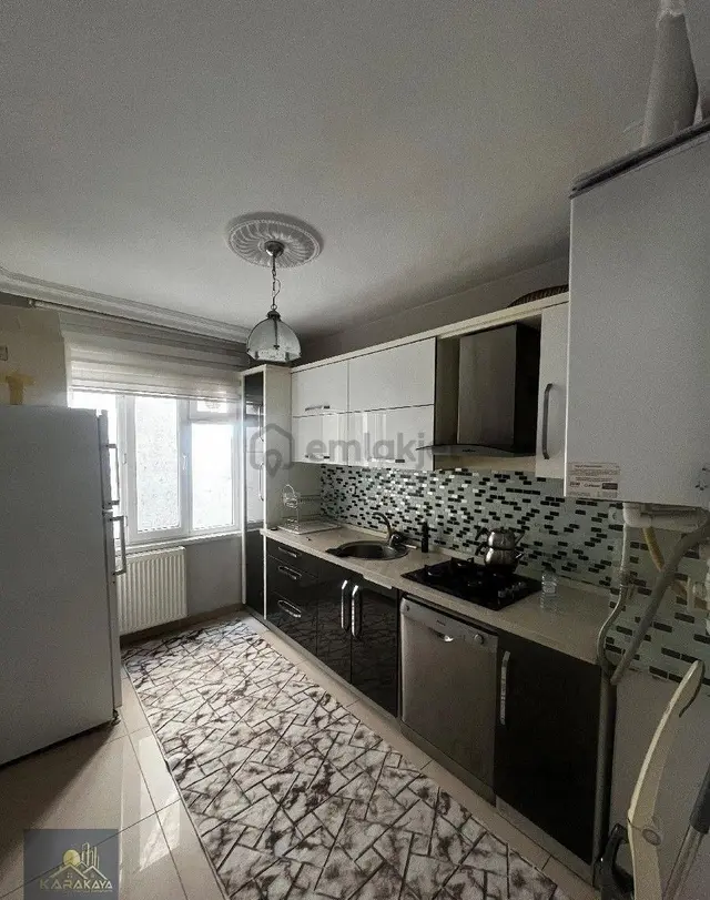 Klimalı Tertemiz Eşyalı Kiralık 1