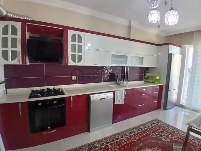 Akçay Emlak'tan Akşehir Yarenler Mahallesinde Asansörlü Eşyalı Kiralık 3+1 Daire 3