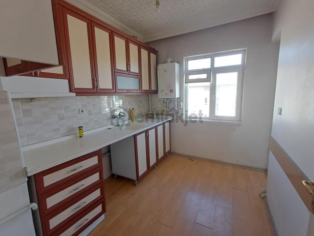 Sincan Fatih Mahallesinde Hastaneye Metroya Yakın 3+1 Kiralık Daire Sincan Fatih Mahallesinde Hastaneye Metroya Yakın 3+1 Kiralık Daire