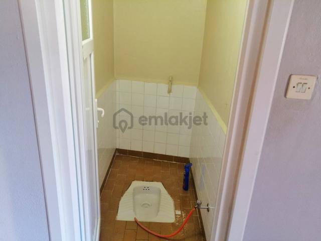 Gölcük Donanma Kiralık Ara Kat 2+1 5