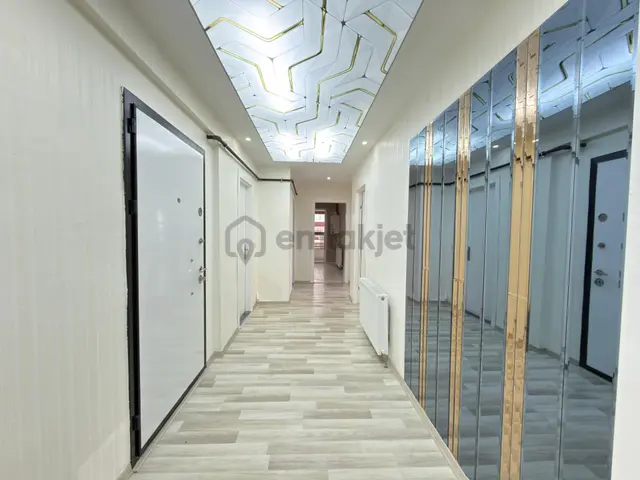 Keçiören De Ana Cadde Üzeri Kiralık 2+1 Daire 2