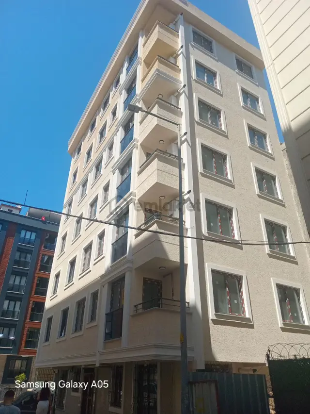 Şimal Emlaktan Sıfır Binada Kiralık Daire